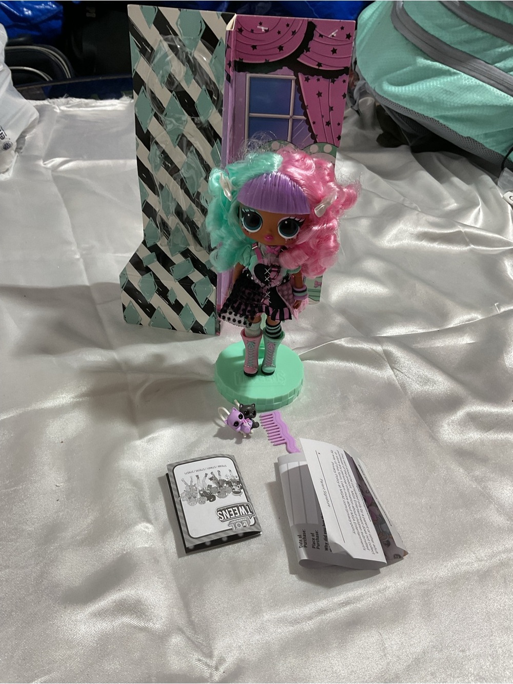 L.O.L. Surprise! Pastel Pink & Mint Hair Fashion Doll with Stand
